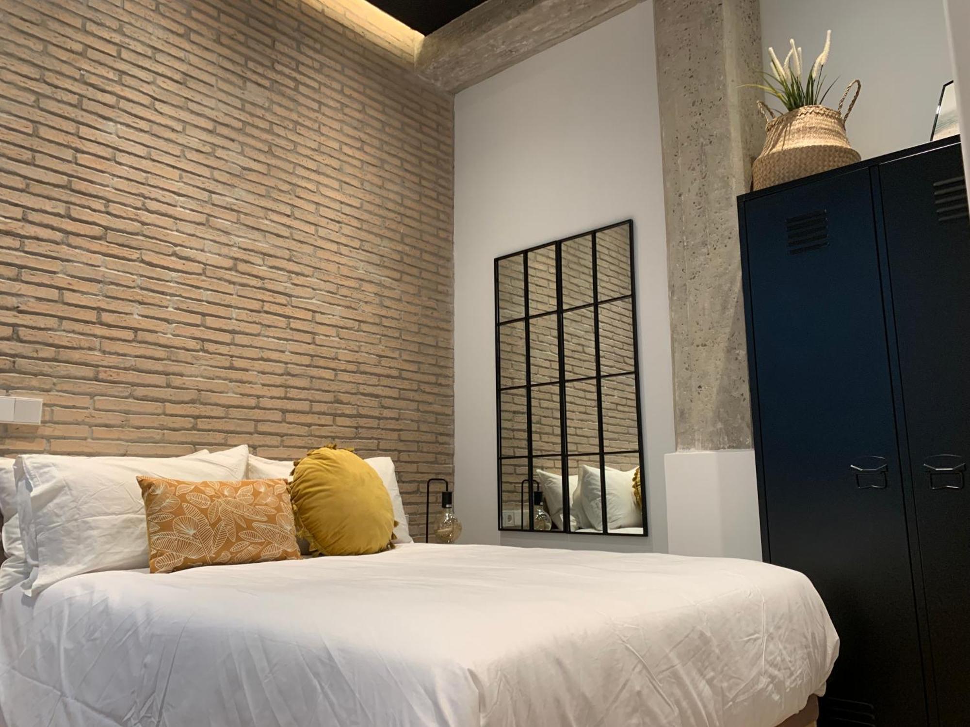 La Reina Beach Rooms Валенсія Екстер'єр фото