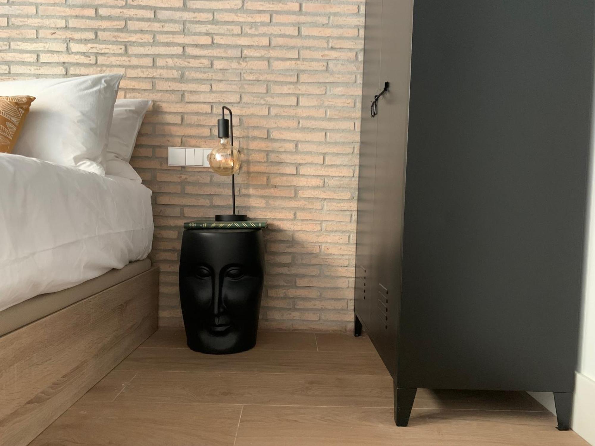 La Reina Beach Rooms Валенсія Екстер'єр фото